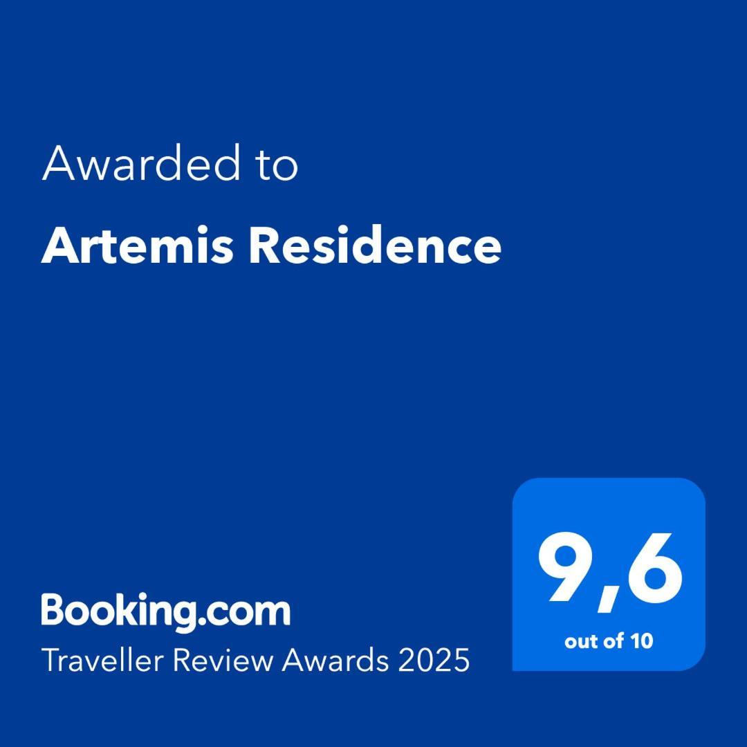 Artemis Residence 弗隆塔多斯 外观 照片
